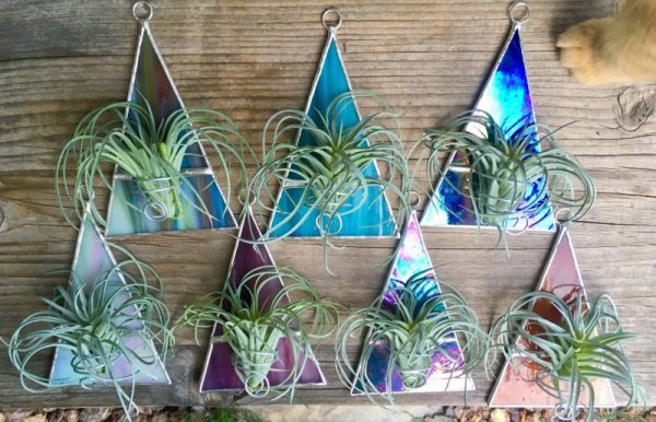 stained glass triangle air plant holder