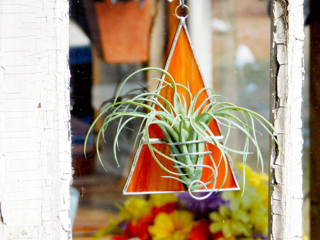 Air Plant Holder Triangle Suncatcher - Image 6