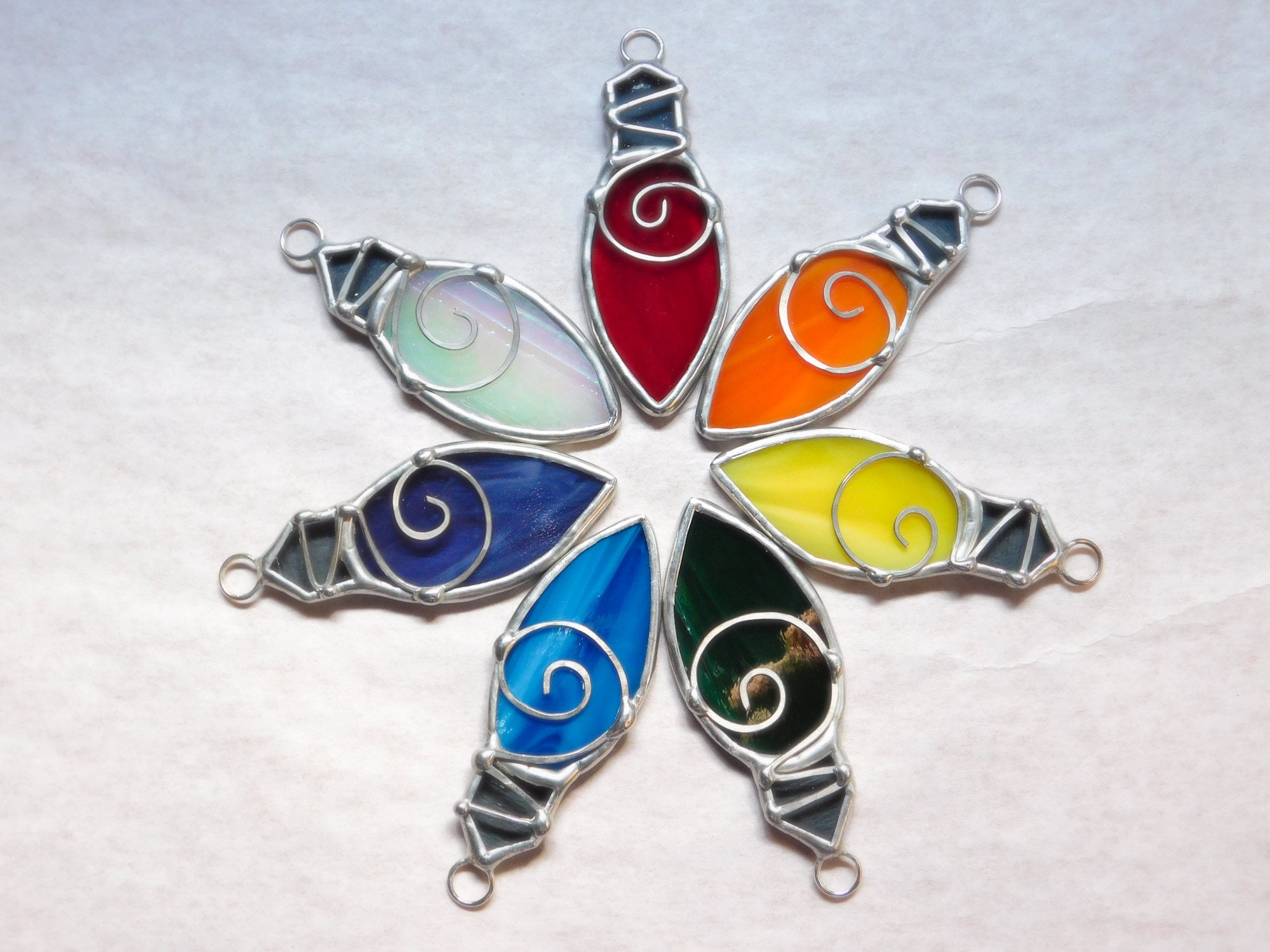 Christmas Light Bulb Ornaments Set of 7 - Image 4