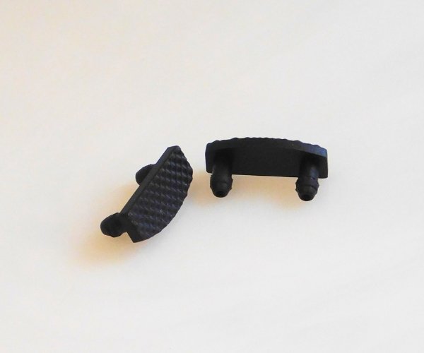 Nick's Grinder's Mate Replacement Jaw Pads set of two black pads with nubbies on them